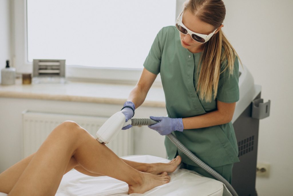 IPL vs. Laser: Ce metodă de epilare este mai eficientă pentru tine?